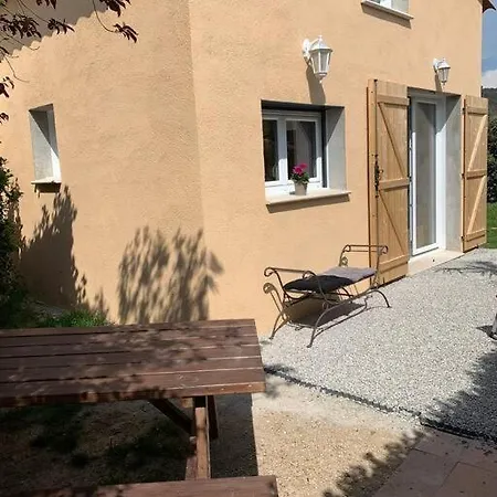 Apartamento Avec Jardin Prive Les Bains Au Bord Du Verdon *